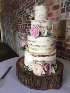 Barn Wedding, Wedding Cake, Sussex Wedding, Kent Wedding